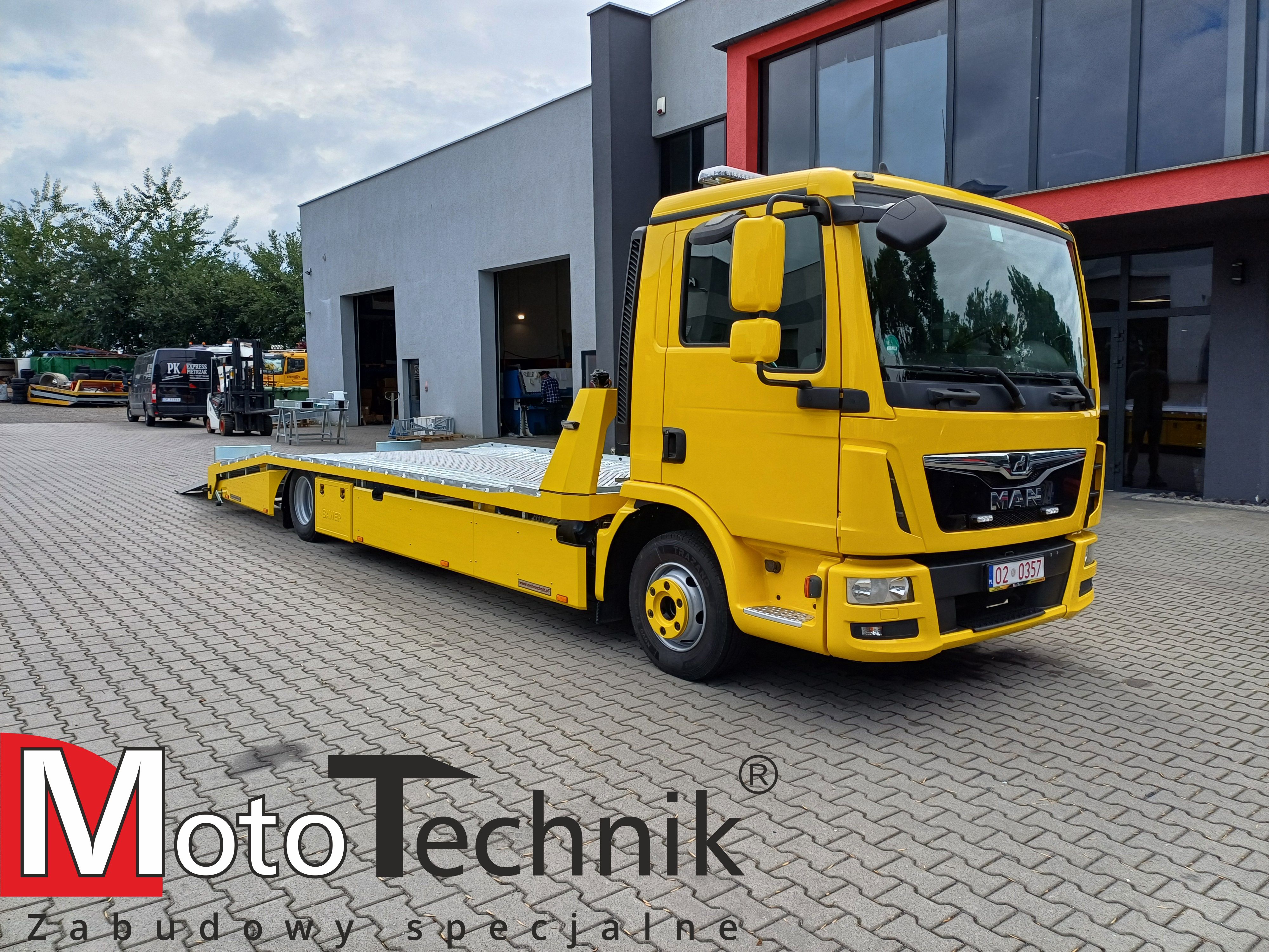 MAN TGL 12.220 (2025.08.03) - platforma stała